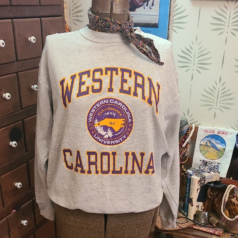 Vintage Western Carolina WCU Grey And Purple Sweatshirt Size Large Made In USA